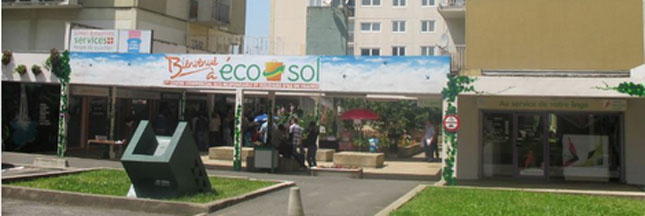 Eco-sol, un centre commercial solidaire aux prix variables