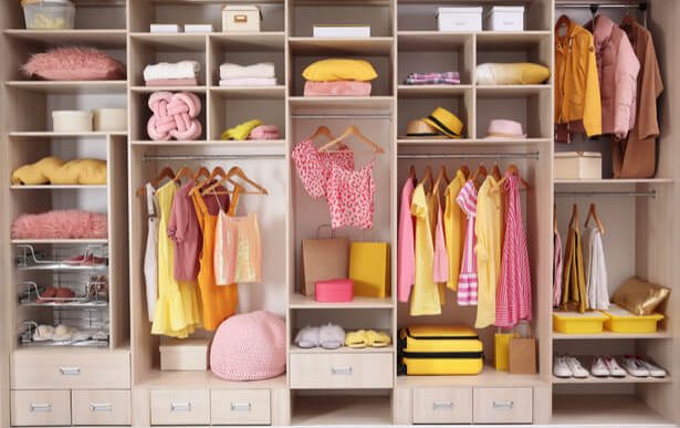 13 conseils pour ranger les affaires de bébé et organiser son armoire