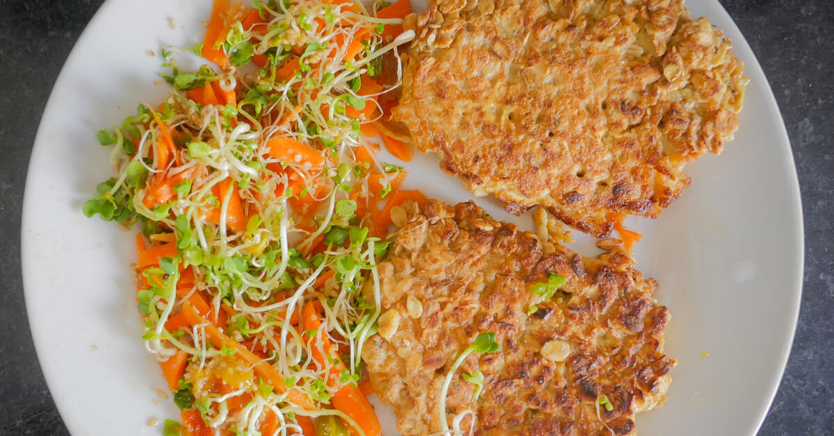 Recette de galettes de flocons d'avoine, légumes et coriandre