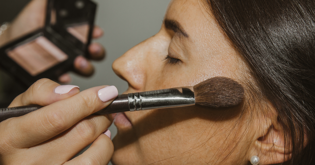 Comment nettoyer ses accessoires de maquillage comme le pinceau et