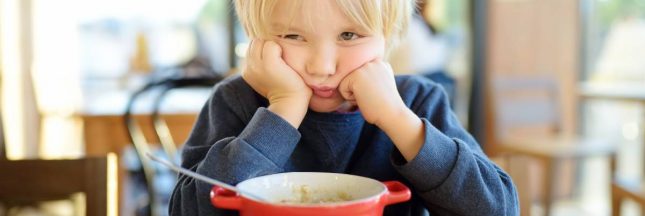 enfant qui ne veut pas manger