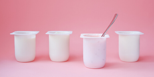 Recyclage : que devient votre pot de yaourt une fois jeté ? - CPR Recyclage
