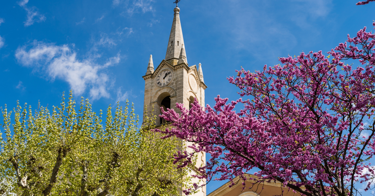 Un vacancier veut faire taire les cloches de l'église pour dormir tranquille