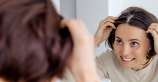 Santé : ce que vos cheveux blancs disent de vos carences