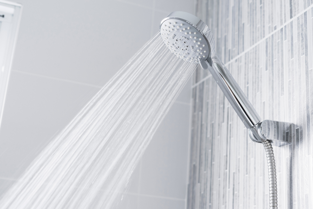 Comment Nettoyer un Pommeau de douche : 3 Conseils Pratiques