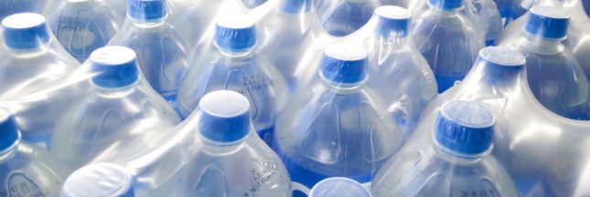 Consigne des bouteilles en plastique