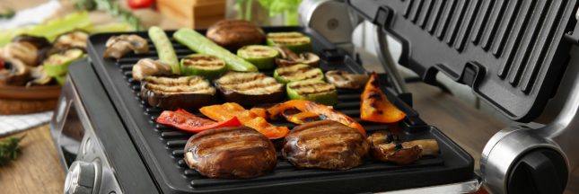 Barbecue intérieur : des recettes pour prolonger l'été dans votre cuisine