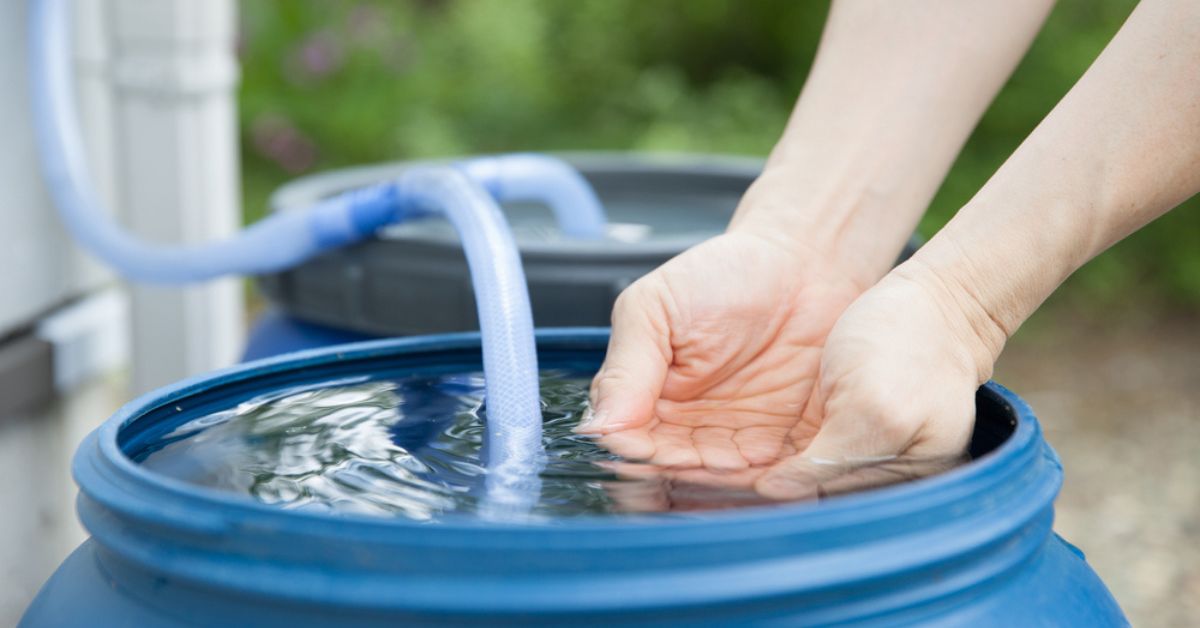 Réutilisation des eaux de pluie et eaux usées : que change vraiment le nouveau décret ?