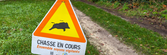 Signes d'avertissement Chasse en cours