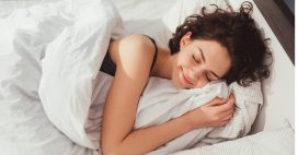 Bien dormir : quel côté choisir ?