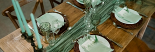 Le chemin de table : l'accessoire qui habille votre table en de multiples occasions