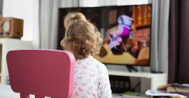 Pourquoi mon enfant regarde-t-il toujours le même film ?